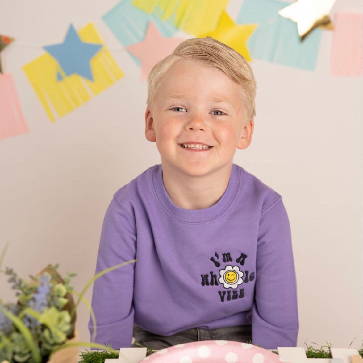 Smiley Face Kids Sweatshirt | Unisex Kids | I’m a Whole Vibe | Retro Kids Sweatshirt | Smiley daisy Jumper | Smiley Jumper